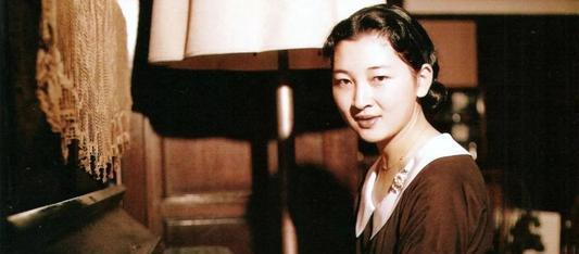 美智子|平民出身的美智子,为何能打破传统,成为日本第一位平民皇后