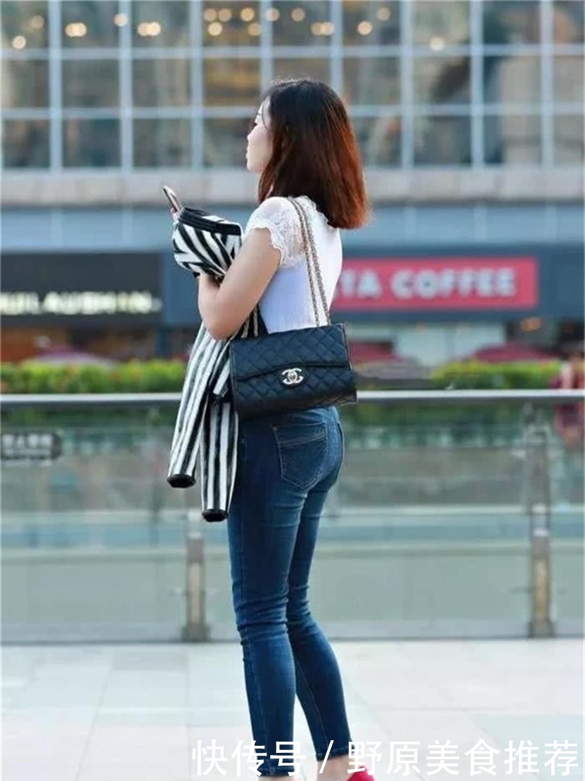 紧身裤|紧身裤穿出小姐姐的轻熟魅力,看上去优雅干练