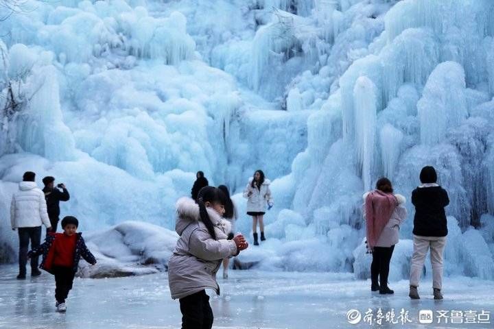 卧虎山滑雪场|冬奥将至济南冰雪旅游人气旺！多个景区推出冰雪项目