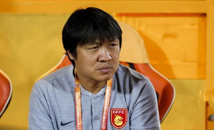 国脚|谢峰上任李明被削权?国安开启补强目标三位置,可考虑降级队国脚