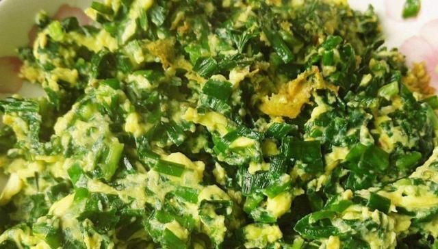 鸡蛋|它的含钙量是牛奶的几十倍,放点韭菜鸡蛋炒一炒,补钙强筋又健骨