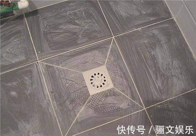 淋浴间|卫生间地漏一定不要这样安装，好多人装错后悔，入住才知有多么坑