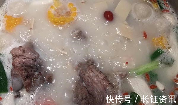 钙质|补钙的“冠军”，不是骨头汤，平时经常吃，骨头强健，不易疏松