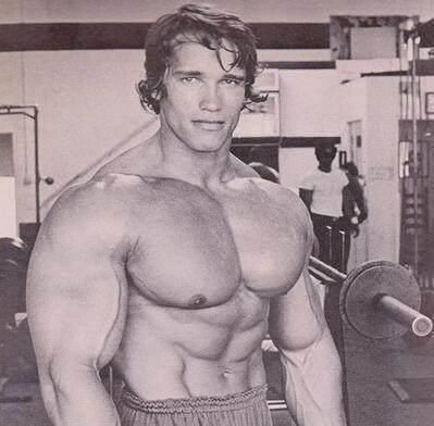 肌肉|失去“啤酒肚”的三个阶段来发展腹部肌肉,且永远不会反弹