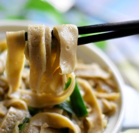 鸡蛋别再煮着吃了,试试此种新做法,Q弹又顺滑,比吃肉还带劲