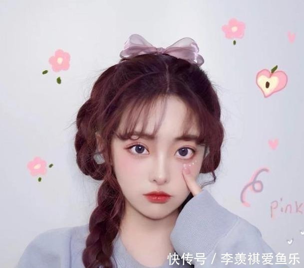 麻花辫|长发直发失宠了,今年流行“初恋发型”,简单好看易打理