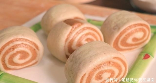 塑料袋|夏季存放面粉须知,简单1个小妙招,面粉不返潮发霉,也不易生虫