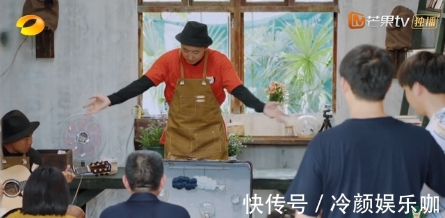 大象席地而坐|《向往5》迎来最“感人”的一幕，彭昱畅手持“代表作”感慨万千