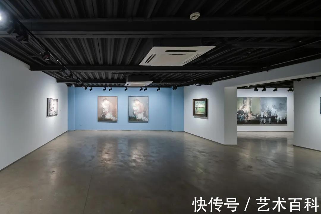 美术#“姜建忠：作品1985-2021”个展在鸿美术馆开幕