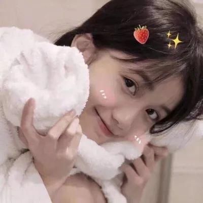 标志|00后女生脸上有3标志,是标准“仙女脸”,全中坐等桃花爆棚