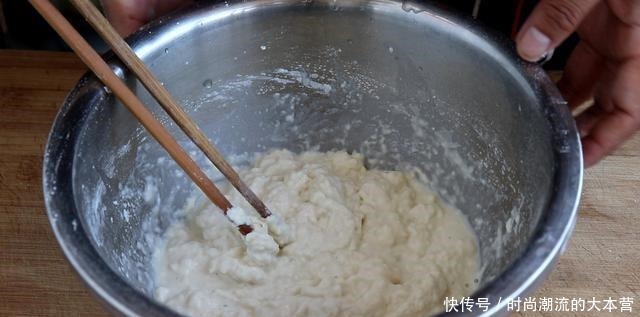 教你正宗的炸油糕做法,最详细炸油糕配方,外酥里软,比买的好吃