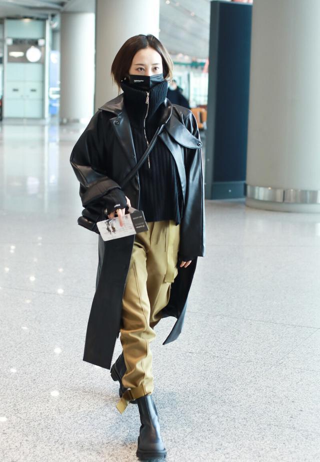 冬日|今年冬天流行“机能裤”,藏肉又显瘦,打造又美又酷的冬日look
