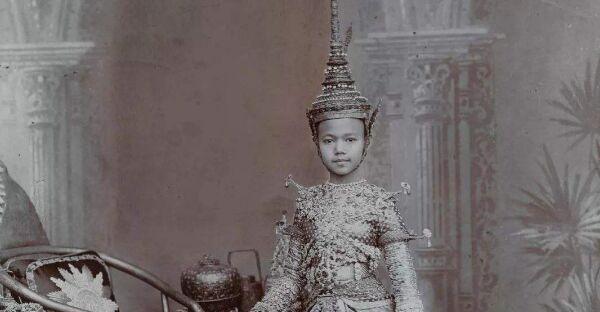 流放|缅甸历史末代国王，亡国后惨遭英国流放印度，后代至今住在贫民区