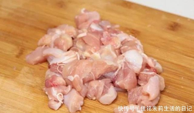 这肉只有1根骨头!每次遇到别手软,高营养易吸收,炒一炒特好吃