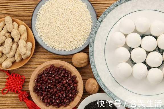 馅料|煮汤圆不要再水开下锅了，牢记3个重要技巧，汤圆个个软糯不破皮