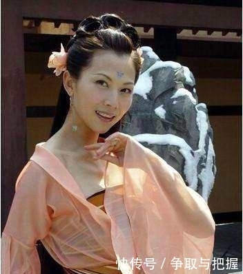 天下最可怕的武器是什么?古龙书中这段对话早已言明,让人惊叹