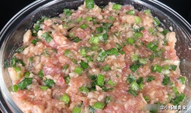 饺子馅|包饺子最忌讳的一味调料，很多人爱往馅儿里放，难怪不鲜香