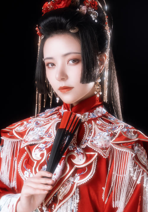 当日本“公主切”遇上中国婚服，本以为会违和，没想到这么好看