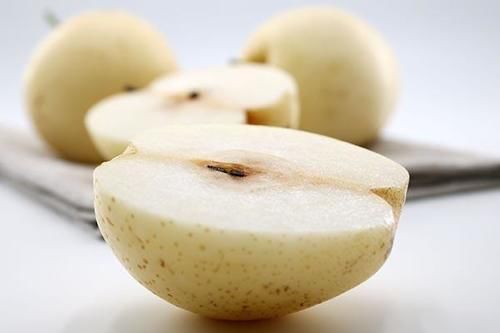 两个部位出现白发，健康堪忧，自查一下，及时改善