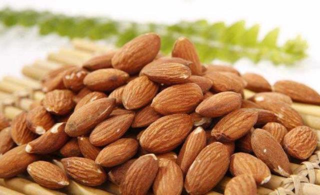 糖尿病人容易缺乏3类营养素，平时注意补充，或能减少并发症出现