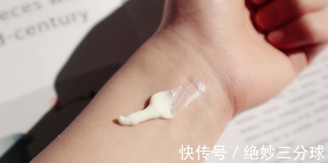 氧化锌|防晒霜红黑榜ISDIN红榜第1适合全肤质,安热沙差评,谁用谁后悔!