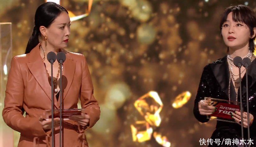 《浪姐2》成团夜火药味重！周笔畅临时改顺序，那英直接黑脸暗怼