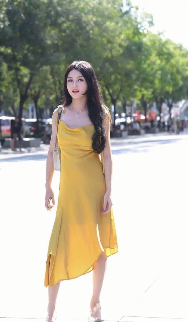 蝴蝶结连衣裙, 性感优雅的同时又俏皮可爱, 微胖女孩必备