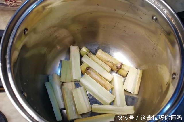 荸荠羊肉汤，羊肉清香，羊汤清甜，无膻味，烹饪步骤很重要