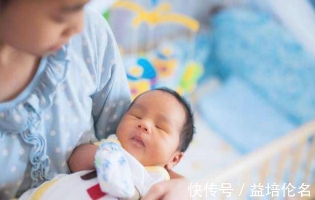 宝宝|“我家宝宝累了才睡”,朋友觉得不对劲,送医检查后妈妈方才后悔