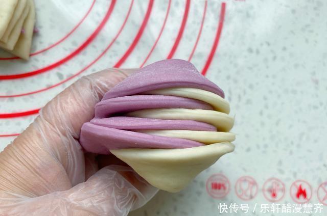 馒头|夏天蒸馒头就用这方法,半小时就上桌,蓬松柔软奶香味十足