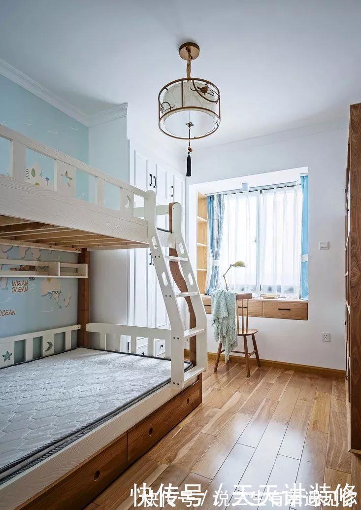 青蓝色|135平四居室,原木中式风格,文化石电视墙,又增添了些野性美