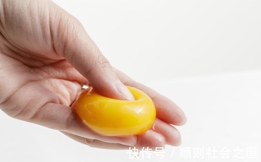 高血压|45岁男子按时吃“降压药”，血管破裂丧命，医生叹息：只因为吃了这1物