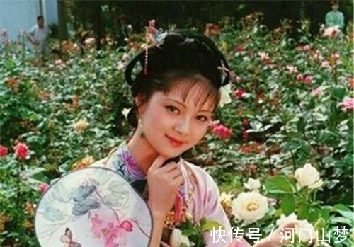 黛玉!宝钗吃花,湘云枕花,妙玉送花,红楼女儿那些与花有关的事儿!