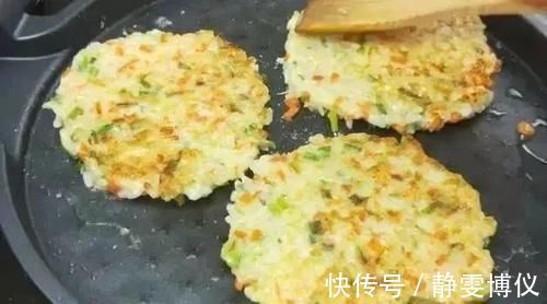 全家|剩米饭别做蛋炒饭了,教你一个新做法,5分钟出锅,全家抢着吃!