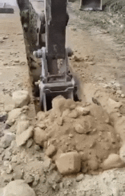 |搞笑GIF:一转身美美哒