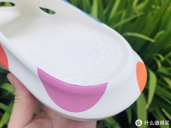 ev生活好物 篇二：咕咚运动舒缓拖鞋太适合运动后穿了，穿上，整个身心得到放松