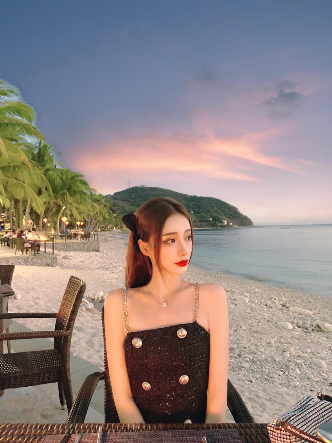 海边|海边日落女神范, 姐姐优雅端庄高冷温柔, 日落和美女更配哦