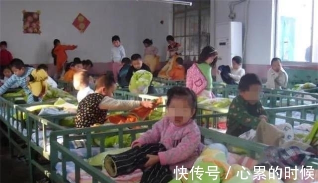 妈妈|学校午餐单上写着鸡蛋面,但孩子说没有鸡蛋,老师的解释引发众怒