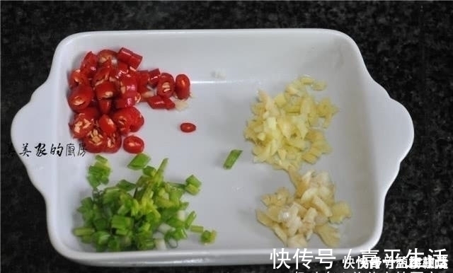 嫩豆腐|煎豆腐时，不要直接下锅，多加一步，豆腐焦黄又嫩滑