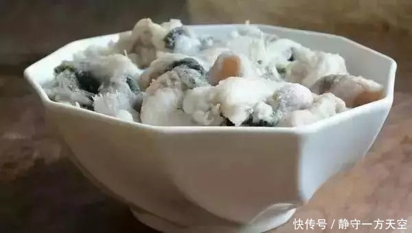 鲜嫩|水煮鱼的做法,又香又辣,肉质鲜嫩!