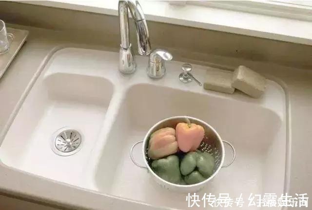 水槽|厨房别再装传统水槽,难清洁又不实用,现在流行这样装