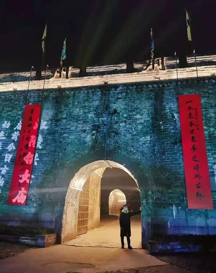 洗肺|美得不可方物!夜荆州......