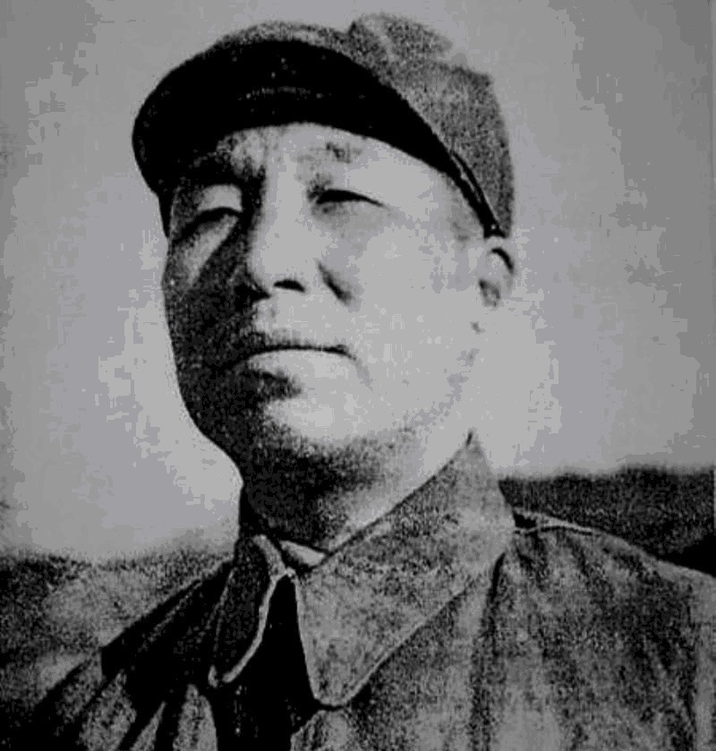 麻利嫂|她救下司令和三百名战士,司令苦寻她30年,其子交给司令一个木盒