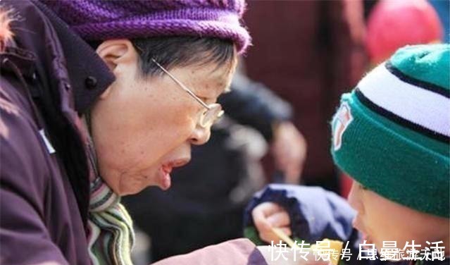 宝宝|这3种“糊涂饭”别给孩子吃了,没营养不说,还影响宝宝身体发育