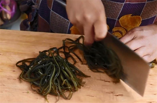 海带|怪不得饭店的凉拌海带丝那么好吃,原来诀窍如此简单,一看就会