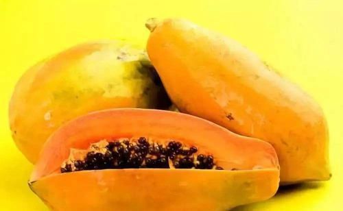 女生|皮膚油膩、滿臉痘痘的女生,不妨多吃3種水果,有控油的效果