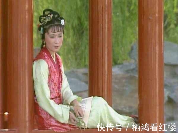 史侯!香菱是薛家婢女,为什么学诗要跟林黛玉,而不是更近的薛宝钗?