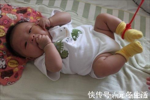 手指|宝宝满百天后身体大变化，妈妈多让娃做五件事，让孩子聪明又健康