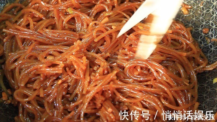 步骤|粉条包子别直接调馅，多加一个步骤，入味又好吃，老公一次吃8个