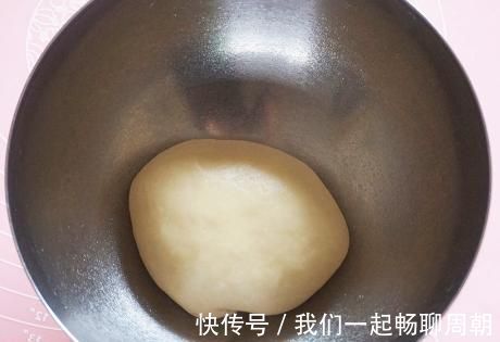 猪油|夏天,绿豆别只会熬粥喝,教你新做法,皮酥馅香绵又软,早餐吃